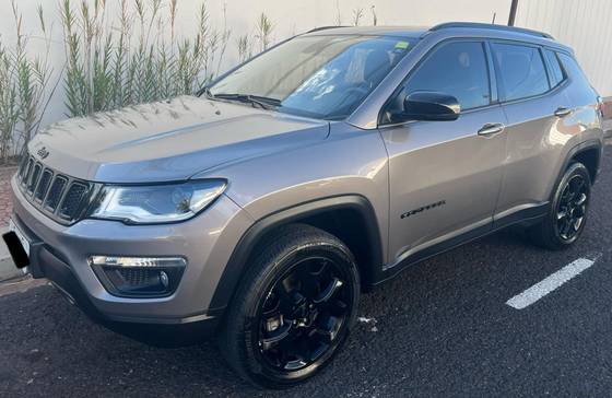 JEEP COMPASS 2.0 16V DIESEL LONGITUDE 4X4 AUTOMÁTICO
